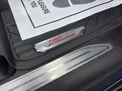 Used 2021 Chevrolet Silverado 1500 LT Trail Boss image 33