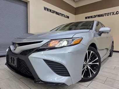 Used 2019 Toyota Camry SE w/ Convenience Package