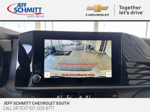 Used 2025 Toyota Camry LE image 24