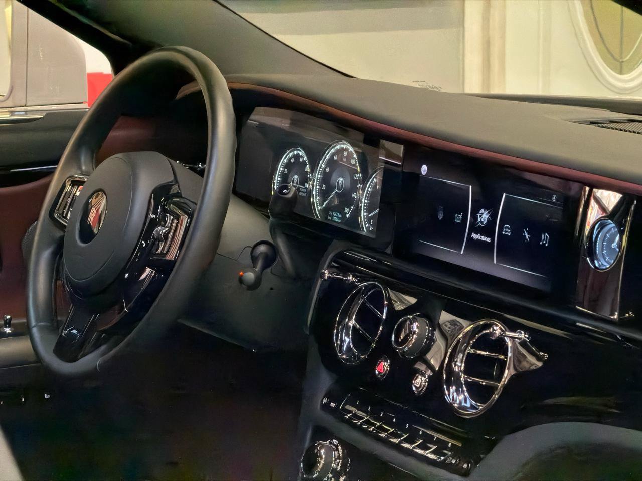 Used 2021 Rolls-Royce Ghost AWD/4WD image 25