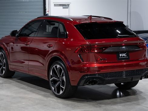Used 2024 Audi RS Q8 AWD/4WD image 70