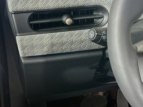 Used 2025 MINI Cooper S image 17