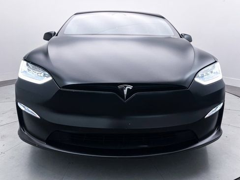 Used 2022 Tesla Model X Plaid image 11