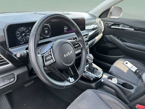 Used 2024 Kia Seltos S AWD/4WD image 23