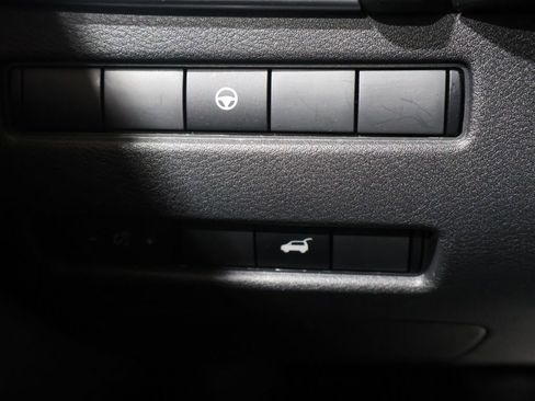 Used 2023 Nissan Rogue SL w/ SL Premium Package image 36