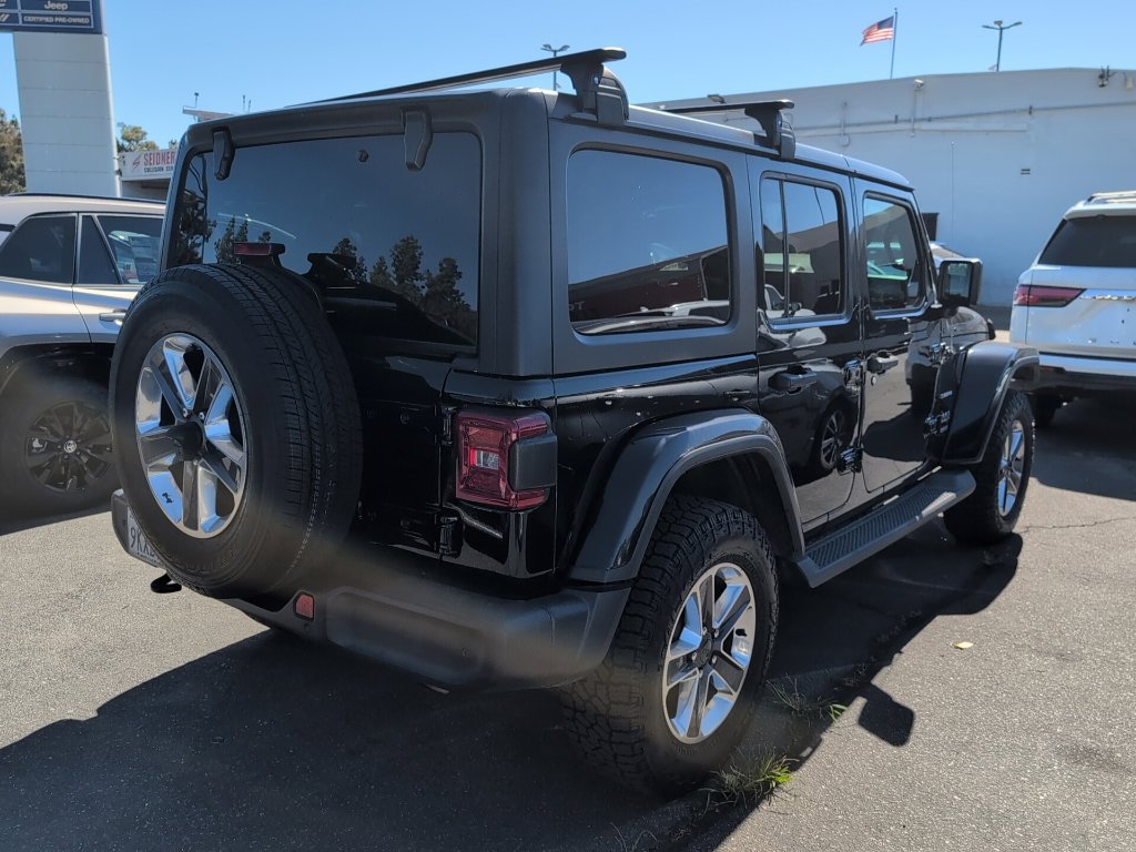 Used 2020 Jeep Wrangler Unlimited Sahara w/ LED Lighting Group AWD/4WD image 4