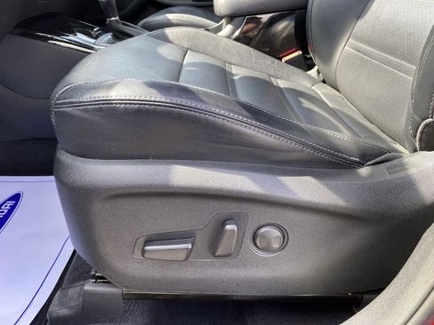 Used 2017 Kia Sorento EX w/ EX Advanced Touring Package image 28