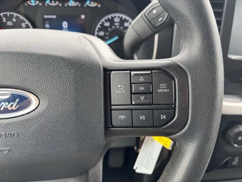 Used 2021 Ford F150 XLT image 25