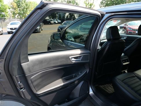 Used 2022 Ford Edge SEL w/ Convenience Package AWD/4WD image 28