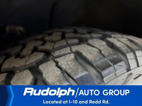 Used 2021 Chevrolet Tahoe LT image 27