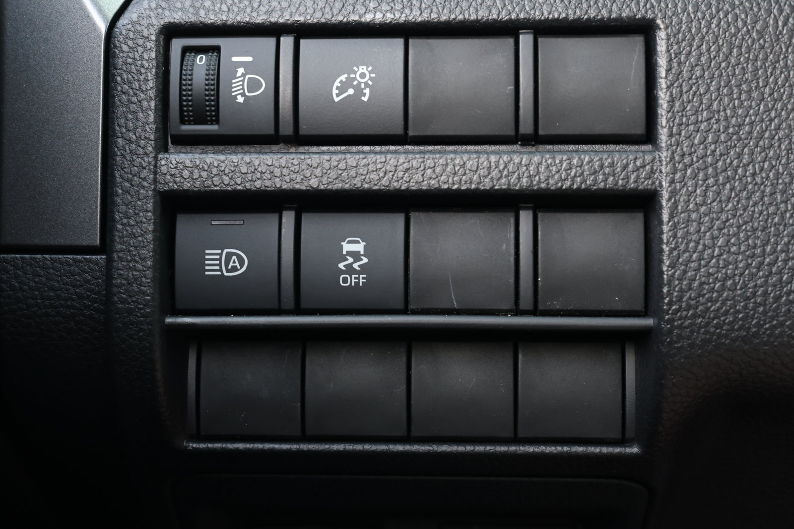 New 2026 Toyota Tacoma TRD Off-Road AWD/4WD image 23