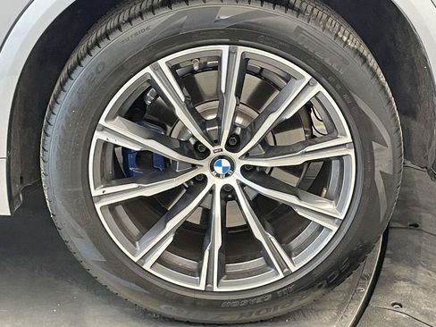 Used 2025 BMW X5 M60i w/ Climate Comfort Package AWD/4WD image 12