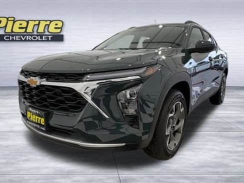 New 2026 Chevrolet Trax LT w/ Driver Confidence Package image 1