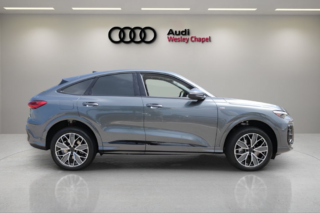 Used 2026 Audi Q5 Premium Plus AWD/4WD image 12