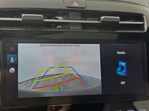 Used 2024 Hyundai Santa Cruz SEL w/ Activity Package image 14