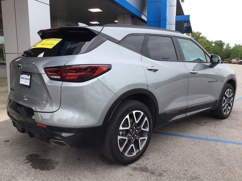 Used 2024 Chevrolet Blazer RS w/ LPO, Floor Liner Package FWD image 6