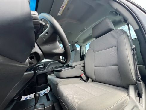 Used 2017 Chevrolet Silverado 2500 W/T w/ WT Fleet Convenience Package AWD/4WD image 17