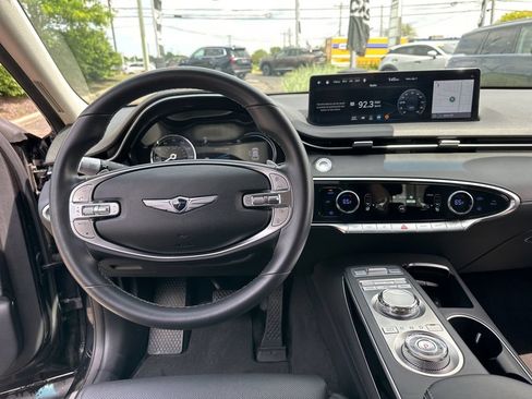Used 2025 Genesis GV70 2.5T AWD/4WD image 41