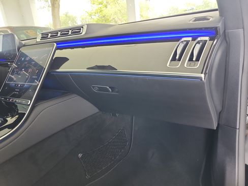 Used 2022 Mercedes-Benz S 500 4MATIC image 22