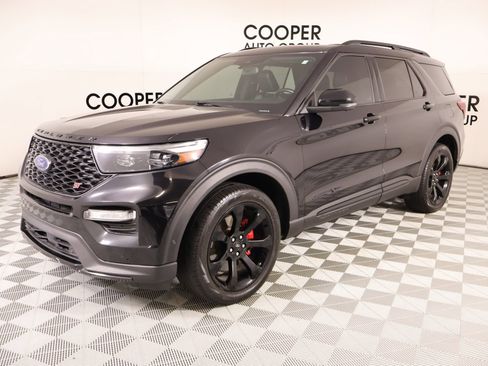 Used 2020 Ford Explorer ST w/ ST Street Pack AWD/4WD image 11