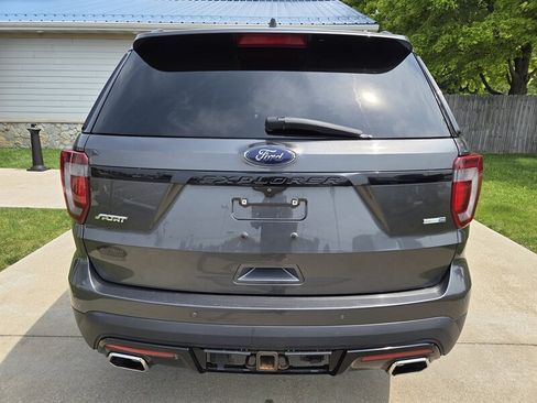 Used 2017 Ford Explorer Sport AWD/4WD image 4
