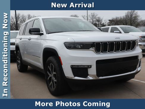 Used 2024 Jeep Grand Cherokee L Limited w/ Luxury Tech Group II image 1