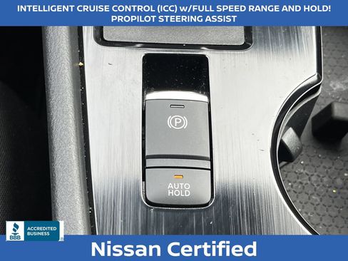 Certified 2022 Nissan Rogue SV image 7