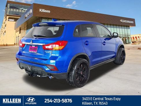 Used 2018 Mitsubishi Outlander Sport ES FWD image 8