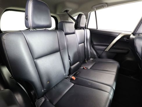 Used 2015 Toyota RAV4 Limited w/ Technology Package image 21