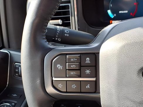 Used 2024 Ford F350 Lariat w/ Lariat Ultimate Package image 10