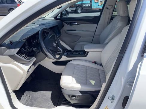 Used 2023 Buick Envision Avenir AWD/4WD image 7