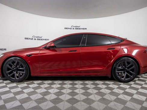 Used 2021 Tesla Model S Plaid image 7