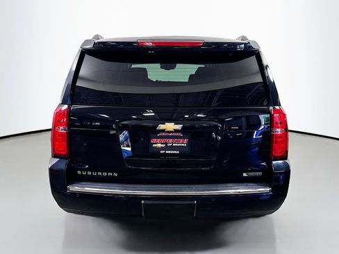 Used 2018 Chevrolet Suburban Premier AWD/4WD image 7