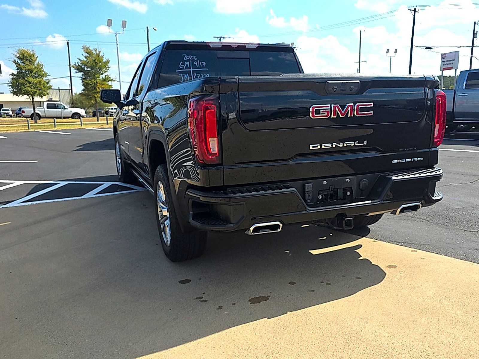 Used 2023 GMC Sierra 1500 Denali AWD/4WD image 13