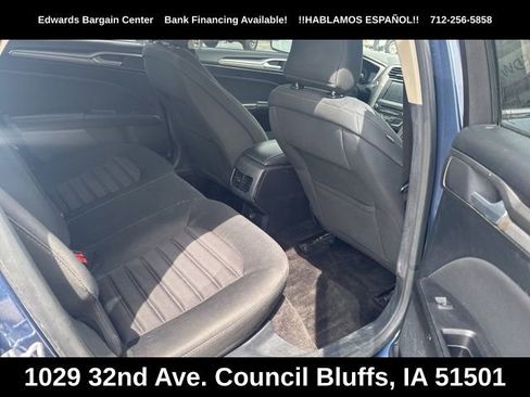Used 2018 Ford Fusion SE w/ Fusion SE Technology Package FWD image 9
