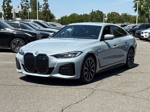 Used 2023 BMW i4 eDrive40 w/ M Sport Package RWD image 2