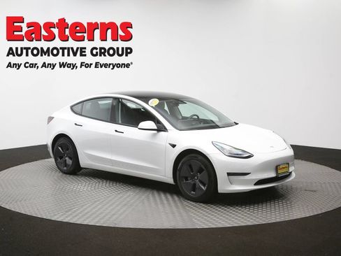 Used 2021 Tesla Model 3 Standard Range Plus RWD image 43