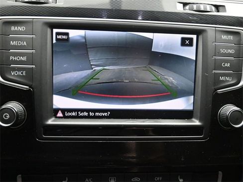 Used 2017 Volkswagen GTI S image 31