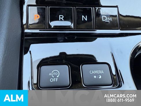 Certified 2025 Nissan Murano SV image 31