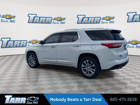 Used 2019 Chevrolet Traverse Premier w/ Driver Confidence II Package FWD image 6