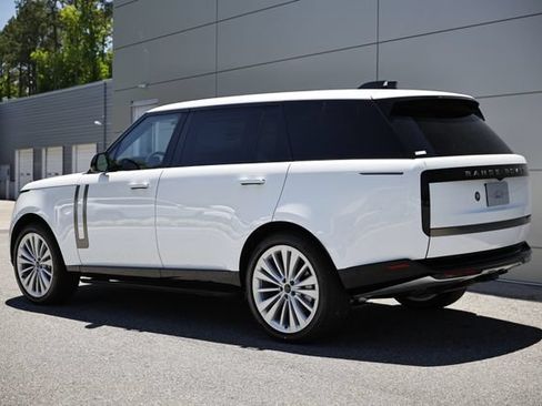 New 2026 Land Rover Range Rover Long Wheelbase SE AWD/4WD image 8