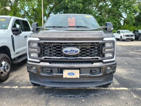 Used 2024 Ford F250 Lariat w/ Lariat Ultimate Package AWD/4WD image 2