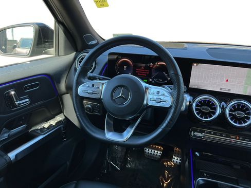 Used 2023 Mercedes-Benz EQB 350 4MATIC SUV image 12