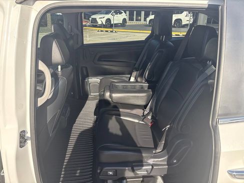 Used 2024 Honda Odyssey EX-L image 19