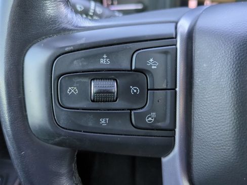 Used 2022 GMC Sierra 1500 SLT w/ SLT Premium Plus Package AWD/4WD image 25