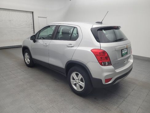 Used 2017 Chevrolet Trax LS AWD/4WD image 3