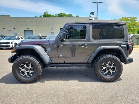 Used 2019 Jeep Wrangler Rubicon w/ Cold Weather Group AWD/4WD image 21