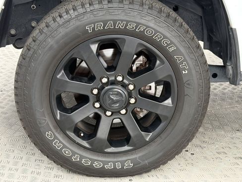 Used 2024 RAM 2500 Big Horn w/ Night Edition AWD/4WD image 11