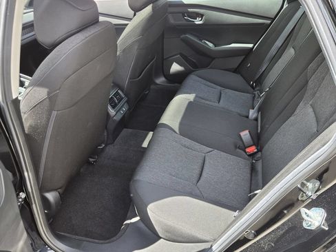 Used 2025 Honda Accord SE image 11