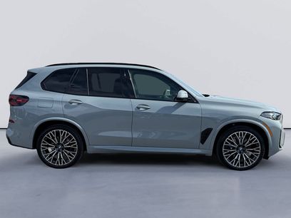 New 2026 BMW X5 xDrive40i w/ M Sport Package